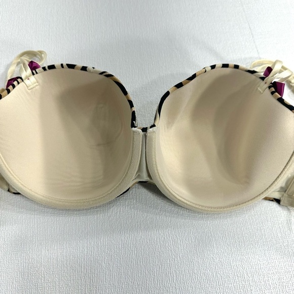 Cacique zebra print molded bra size 42DD - Picture 4 of 6